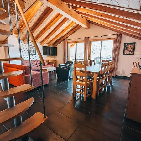 Apartment Almes 1 Et Almes 2 By Alpapart Tignes